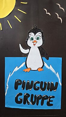 Foto des Gruppenmaskottchens