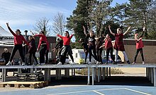 Foto Tanz AG der KGS tritt auf der großen Bühne auf.